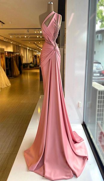 2021 Vestidos de baile de baile rosa de rosa sexy blush uma bainha de sereia pérolas de cristal feminino de ocasião especial vestido de noite árabe e e5343302