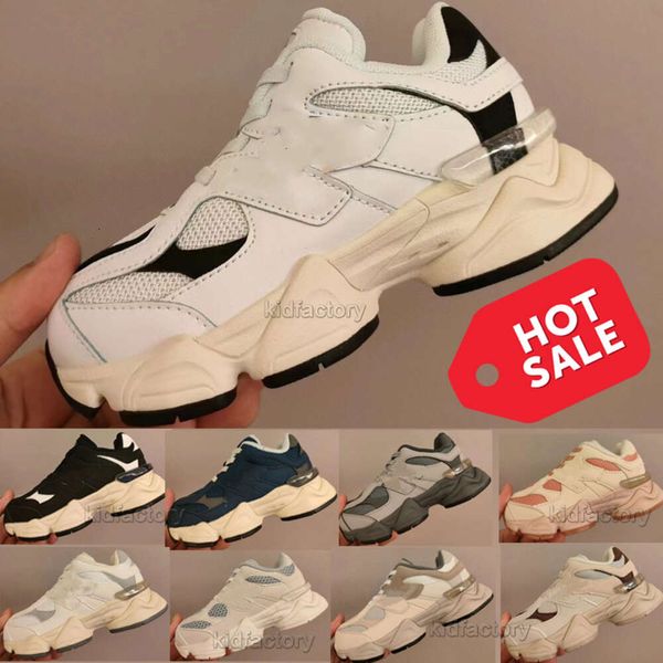 Designer Low Sports Schuhe Jungen Mädchen Sneakers Kleinkind Jugendschule Basketball Cream Schwarz grau Weiß für Kinderschuhe süße und komfortable Kinderschuhe Größe 26-35