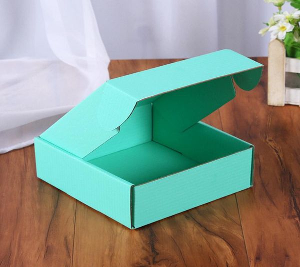 Wellblecher Papierboxen farbige Geschenkverpackung Klappkasten quadratische Packung Boxjewelry Packing Pappkartons 15155cm9618520