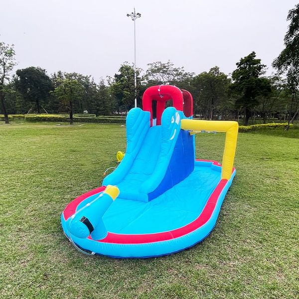 Slide de água do castelo inflável de elefante com soprador de piscina para crianças brinquedos de parque com canhões de água no quintal ao ar livre brincar de festa de aniversário divertida Playhouse