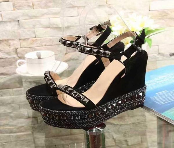 Sexy Frauen High Heels Nieten Sandalenschsten Keilplattform Sandalen Fashion Ladies Wedge Cataclou Sandalen Spikes Nieten besetzt Schuh 2676946