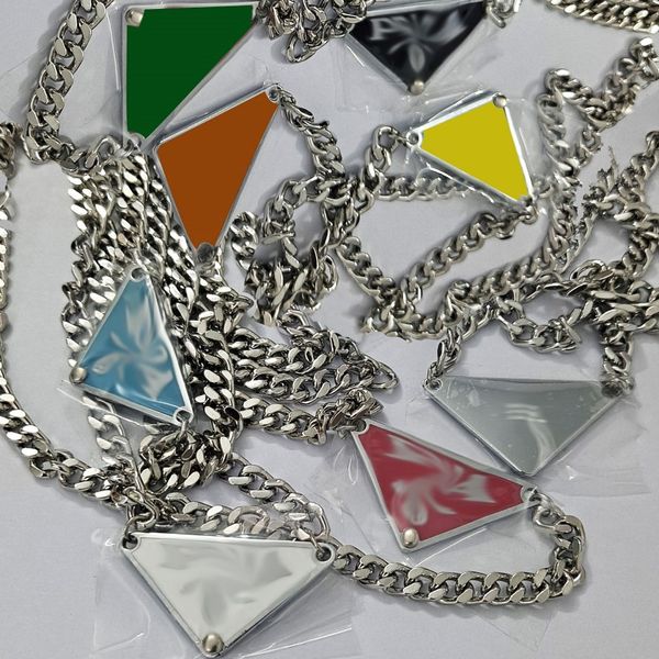 Damen Herren Luxusdesigner Halskette Kette Mode Schmuck Schwarz weiß P Dreieck Anhänger Design Party Silber Männer Halsketten Schmuck 223i