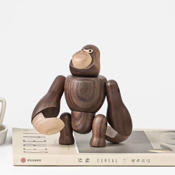 Miniaturen Nordische Holzking -Kong -Puppen Gorilla Figuren hängende Affen Home Dekoration Accessoires Brown Handicrafts Ornament Mann Geschenke