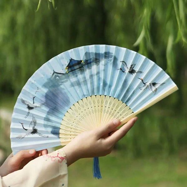 Chinesische Produkte Fan Fan Fan Qipao Hanfu Accessoires Tanz Fan chinesische alte Faltfan Cherry Blossom Fan Seiden Stoff Frauen Fan Hand