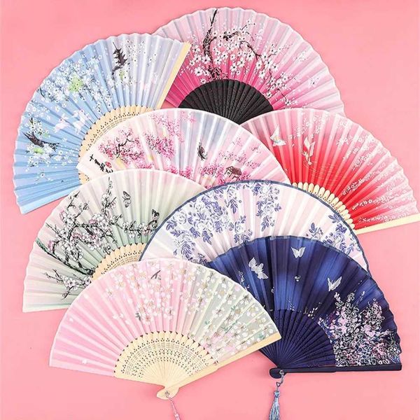 Produkte im chinesischen Stil Vintage Seidenklapper Handfan Chinesische Bambusfans erstellen Geschenke Frauen Tanzleistung Requisiten Home Dekoration Ornamente