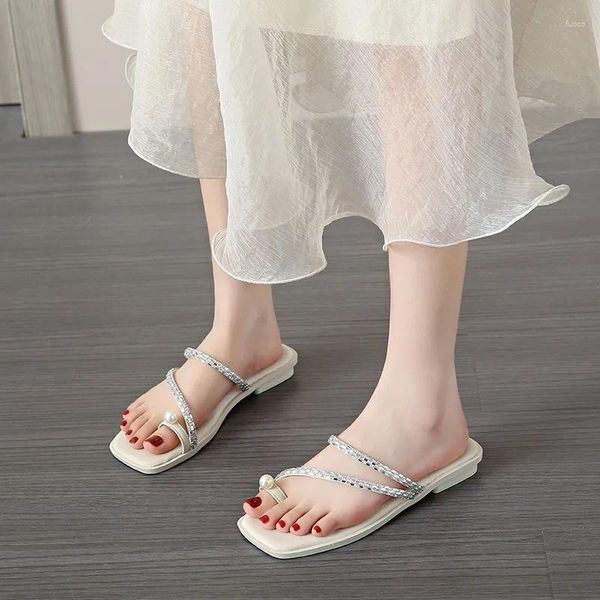 Freizeitschuhe 2024 Sommer französischer Abend Slipper Flache Sandalen Europäische und amerikanische Feenwind Frauenkleidung