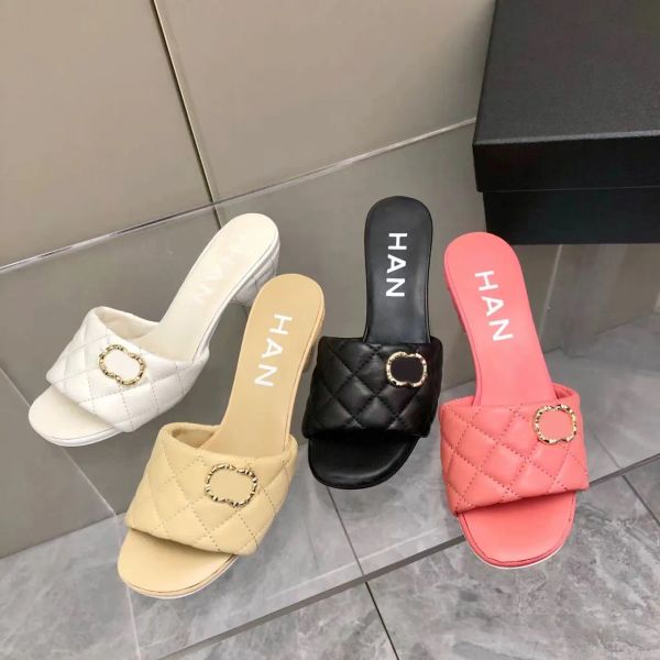 2024 Nuovi tacchi da scarpe da scarpe da sangolette di sandali sandali sexy sandali sexy black black sandals black brand women sliders skitle heel scarpe da donna con tacchi ad alto tacco da donna