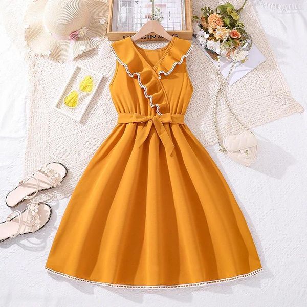 Vestidos de menina 2024 Chegada de verão Girls sem mangas Ruffles Sashes Designer amarelo Party Ftest Princess Dress Custume 8-12t