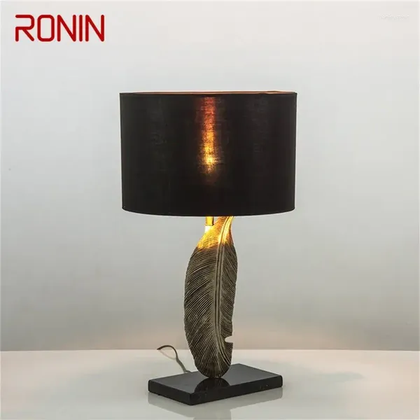 Lâmpadas de mesa Ronin Lâmpada de estilo europeia Design clássico de cabeceira vintage Black Desk Light LED para sala de estar decoração de casa