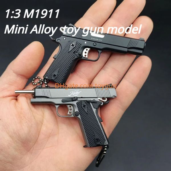 1: 3 in lega 3 in lega M1911 Mini Toy Gun Model Torchia in metallo Modello di portata Real di squisito non può non essere sparato Regali per giocattoli di agitazione rimovibile per i regali di compleanno per ragazzi adulti