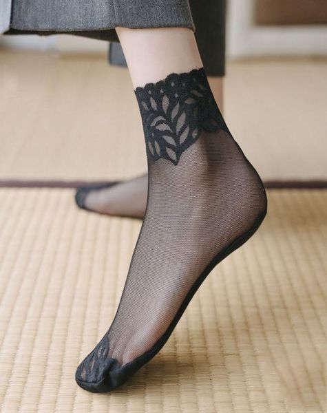 Sexy Spitzensocken transparente elastische Knöchelsocken Netz Gaze Frauen039s Cool Shiny Stock Fashion Ladies Bootsocken 9463201