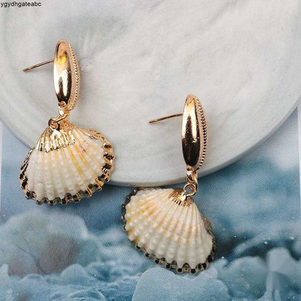 Factory Outlet 2021 Trend New Natural Pearl Shell Cool Wind Super Fairy Personalidade Brincos de moda 4IFZ