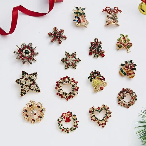 Broches 1pcs Broche de esmalte Xmas Broche de neve Papai Noel Tree Wreatch Pins Metal Jewelry Gift for Women Feliz Natal Decoração Presentes