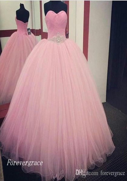 2019 Entzückende Baby Pink Quinceanera Kleid Prinzessin Puffy Ballkleid Süße 16 ältere Mädchen Prom Party Festzug Kleid Plus Size Cust1040203