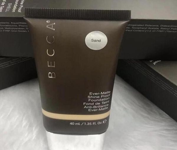 В запасе макияж Becca Foundation Ever Matte Shine Presescent Foundation Sand and Shell BB Cream Drop 1662689