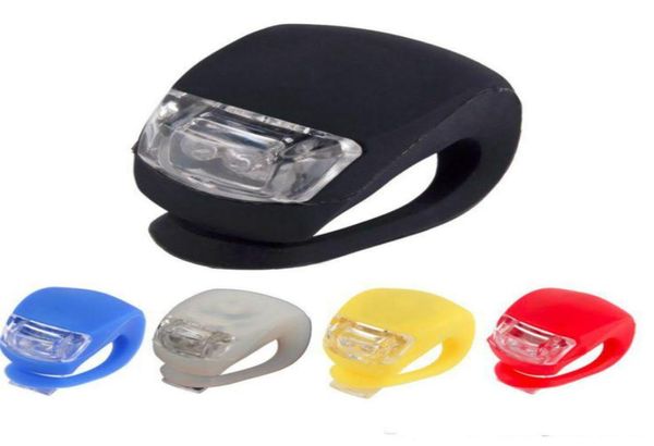 Bicicleta Luz frontal Silicone LED PARA CHEGA traseira da roda traseira Ciclismo à prova d'água leve com acessórios de bicicleta de bateria Lâmpada de bicicleta DL5365634