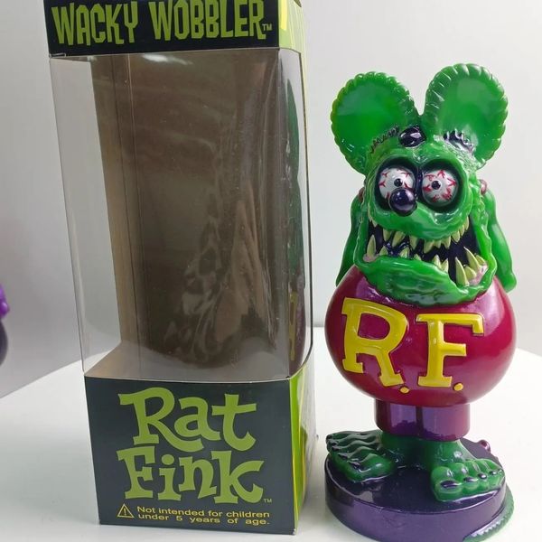 Аниме -фигура Anime Fink Rat Fink Premium Edition украшение кукол Американская локомотивная культура 16 см сумасшедшей мыши статурок подарок 240509