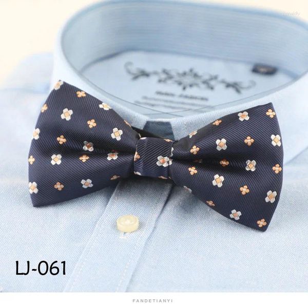 Bogen 12 6 cm Brand Polyester Bowtie für Mann Großhandel Dot geprüftes geschäftliches Hochzeitskleid Formal