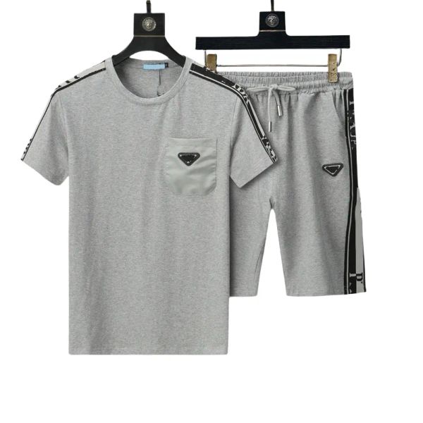 2024 Herren Tracksuits T-Shirt-Sets Luxusdesigner gesticktes Brief Fashion Sportswear Anzug Männer Kleidung Sommer Running Wear T-Shirt Kurzärärmelte Sport Two-P