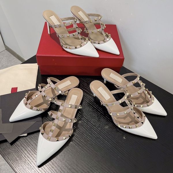 Hochwertige spitze Nieten dünne Fersen flache Einzelschuhe Frauen 2024 Neue Frühlings- und Sommermode mit leichtem beige weißen Lackleder High Heels Größe 35-42