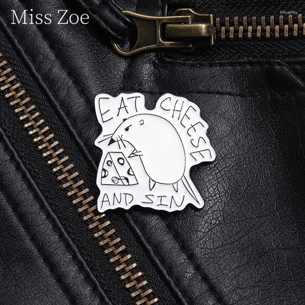 Broschen Ratten essen Käse und Sünde Emaille Pin süße Maus Brosche Revers Rucksack Badge Accessoire lustige Schmuckgeschenke für Kinderfreunde