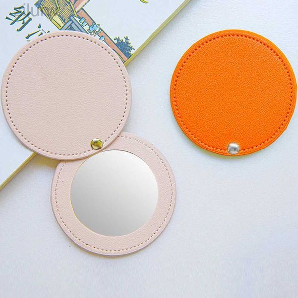 P9v6 Compact Mirrors PU Leder Ultra-dünn kreisförmiger Make-up-Spiegel Edelstahl doppelseitiger Make-up-Spiegel Klapptasche Kompakte Reisespiegel D240510