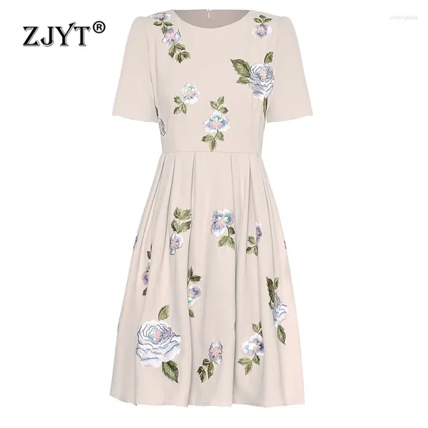 Vestidos de festa Zjyt Runway Summer 2024 Moda Bordado Floral Dress Feminino Manga curta vestidos casual Aline Knee