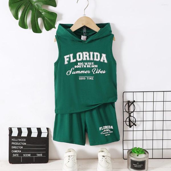 Kleidung Sets Jungen zweiteiligtes Design Feel Casual Street ärmelloses Buchstaben Muster Kapuze Top Shorts Anzug Sommerstil