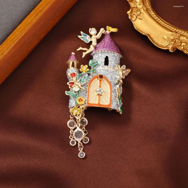 Broches medieval vintage fantasy conto de fadas castelo broche feminina liga de moda leve tassel tassel emblema pingente pingente acessórios