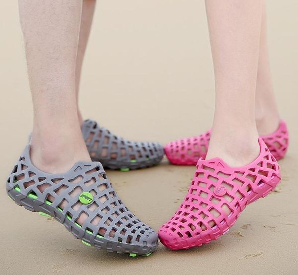 Nuovi uomini casual sandali Fashion Fashion Women Sandals Scarpe per le scarpe da spiaggia estate Scarpe d'acqua per maschi da donna di buona qualità4226387