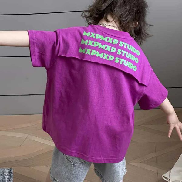 T-Shirts Çocuk Giyim 2024 Erkekler Yaz T-Shirt Kore tarzı Yeni Moda Mektubu Baskı Mor Kısa Kollu Sıradan T-Shirtl240509