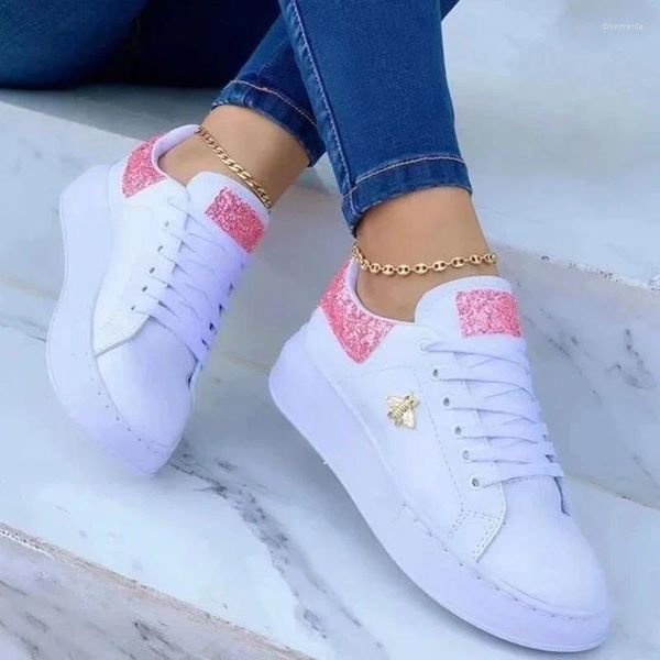 Scarpe casual Sneaker bianche impermeabili autunnali per donne Versione coreana Lace Up Flat Sport Ladies Vulcanized 2024