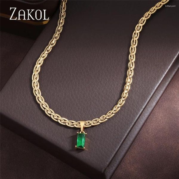 Colares pendentes Zakol Luxury Gold Color trançado colar de corrente Hip Hop Green Green Retangular Zircon Jóias