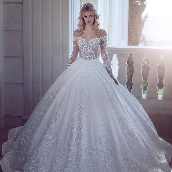 Charming Vintage A Line Wedding Dresses 2019 Off ombro de mangas compridas Apliques de renda de tule encantados vestidos de noiva inchados 268V