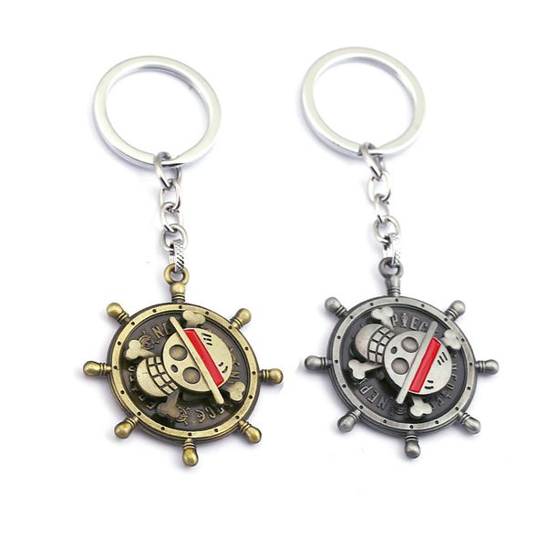 Keychain One Piece Ace Zoro Metal Chaveiro Distintivo di chiavi rotable Keyring Accessori per amici dei bambini