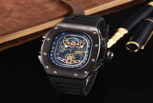 2020 качественные повседневные часы моды мужчины смотрят Skull Sport Quartz Watch1014993