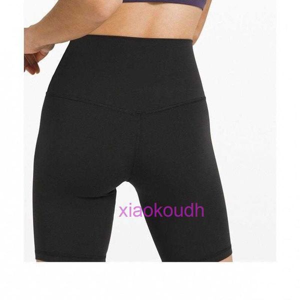 Lu Woman Yoga Sports Biker Hotty Hot Shorts Quartel