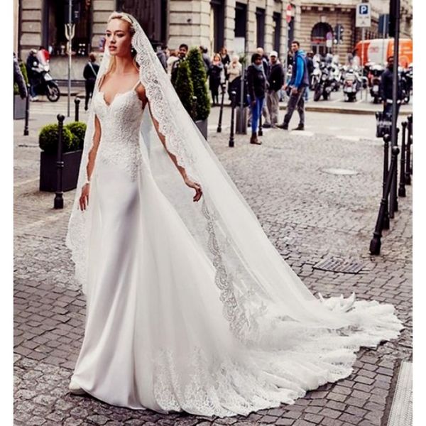 2019 Abiti da sposa a sirene di spaghetti a buon mercato abiti da sposa in pizzo Applique APPLICE SPEATER BACCHI SUST TRENG BIDE BRIDAL ASSTOLE 292Y