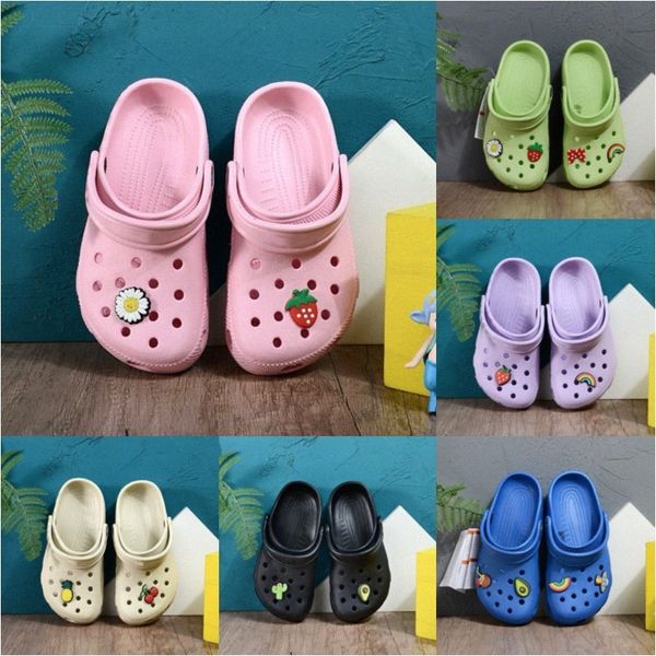 Kids Slipper Clogue Sandals Sapatos de Croces de Croces Croc jovem meninos designers designers EVA desliza rosa preto azul branco infantil infantil x84x#