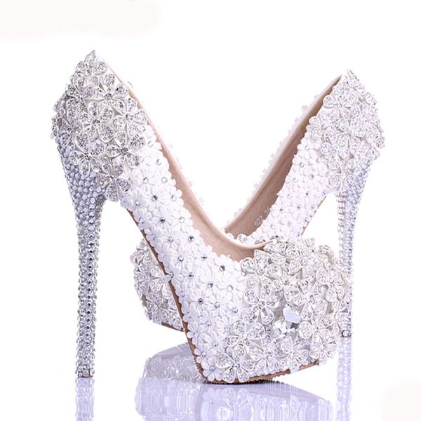 Scarpe da sposa con rina di rinestone in pizzo bianco primaverili più nuovo design di lusso di lusso con scarpe da sposa con tacco da sposa fatti a mano