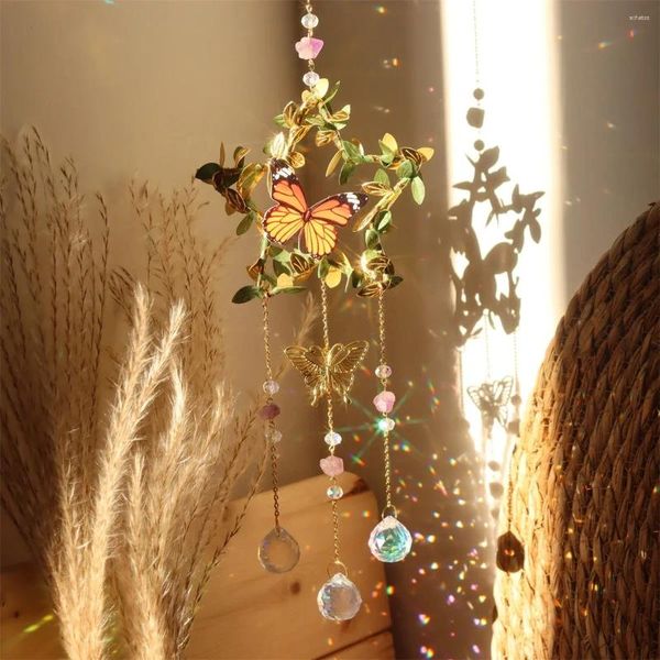 Figurine decorative Vine tortuosa farfalla Crystal Wind Chime Star Moon sospeso Rainbow Chaser Dream Catcher Home Garden Decor windchimes