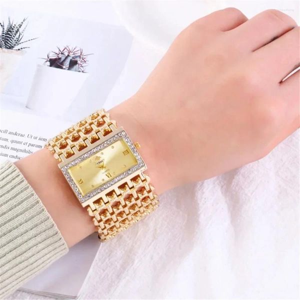 Armbanduhr Uthai W29 Watch for Women Mode Light Luxury Square Diamond Quarz Uhr Uhr Uhr Lady's Gold Edelstahlarmband