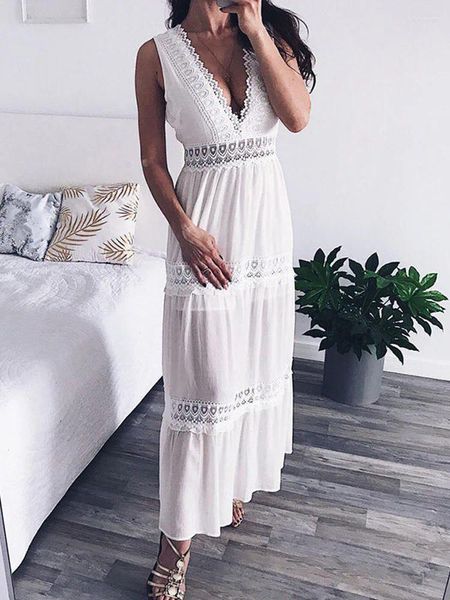 Abiti casual Donne in pizzo bianco sexy Vesto a V Deep Vesto Ladies Elegant Hollow Out Seleeveless Maxi Boho Robe Femme