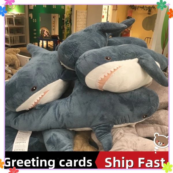 Sevimli köpekbalığı peluş oyuncak yumuşak doldurulmuş speelgoed hayvan okuma yastık doğum günü hediyeleri yastık bebek hediyesi 240509