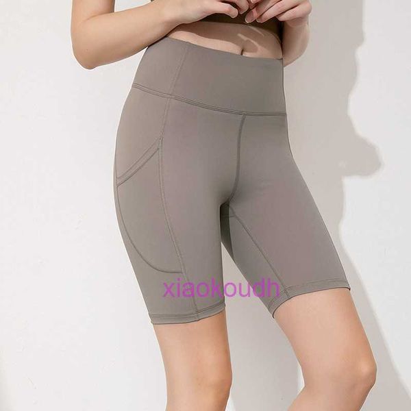 Lu Woman Yoga Sports Biker Hotty Shorts Hot Shorts Same Skin Friendly Nude Style Pants per Womens Summer Cycling Peach High Waist