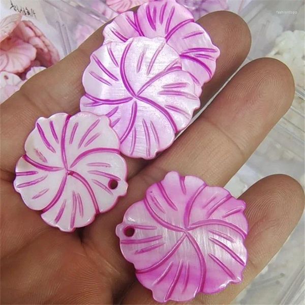 Collane a ciondolo 5pcs Pendenti a fiori rosa Materiale a guscio da 30 mm con accessori per gioielli fai -da -te per la collana da donna