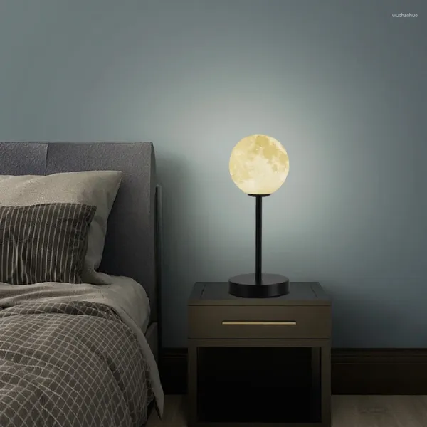 Tischlampen moderne LED -Lampe Einfaches Wohnzimmer Schwarz Gold weiße Wand Nachtte Schlafzimmer Cafe kleines Licht