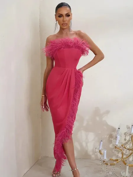 Lässige Kleider Frauen Sommer sexy trägerlose Rückenless Federblau Pink Black Midi Bodycon Verbandkleid 2024 Elegante Abendclubparty