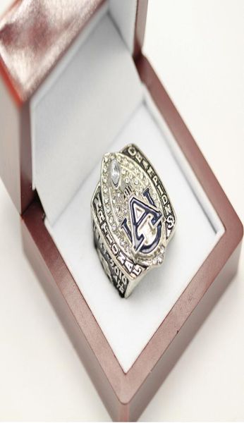 Кольцо чемпионата по футбольному колледжу в 2010 году для мужского сувенирного подарка5306011