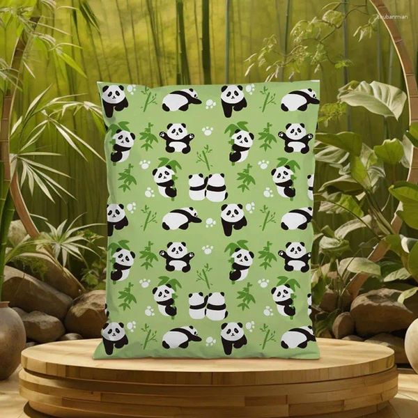Stume di stoccaggio Colore verde Express Abbigliamento Caschetto 50pcs Panda Bamboo Printing Mailing Transport Delivery Delivery Borse Poly Buste Courier